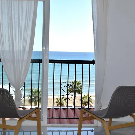 Apartment Beachfront Heaven - Carvajal Fuengirola