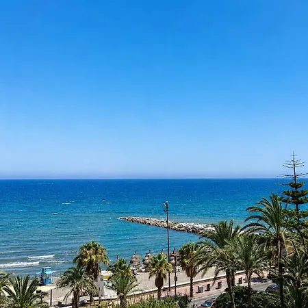 Beachfront Heaven - Carvajal Appartement